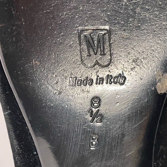 Bruno Magli Black Velvet Heeled Loafer Size 8.5 - Picture 11 of 14